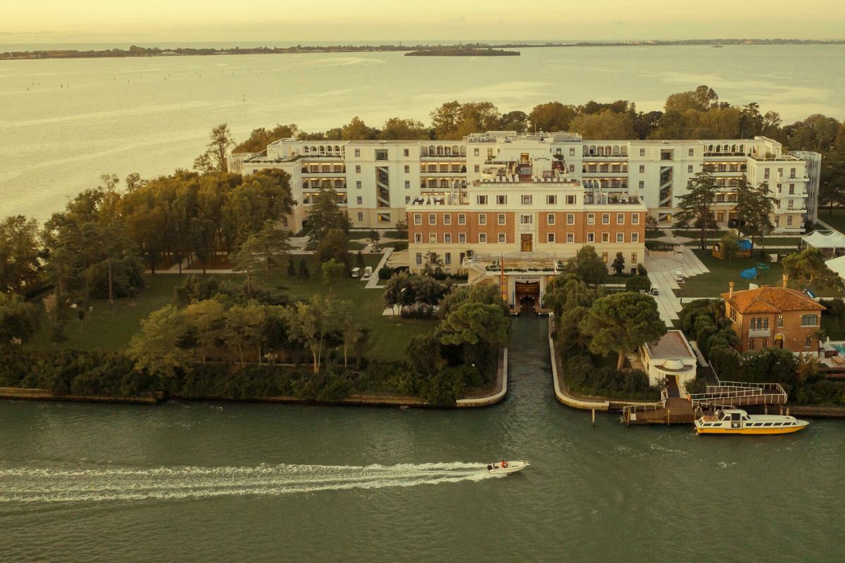 Best Hotels To Stay In Venice Italy