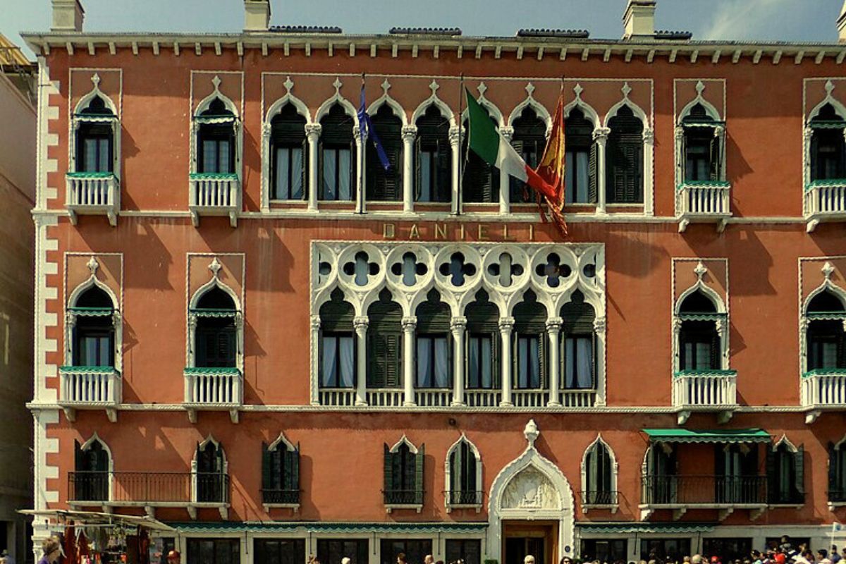 Best Hotels To Stay In Venice Italy